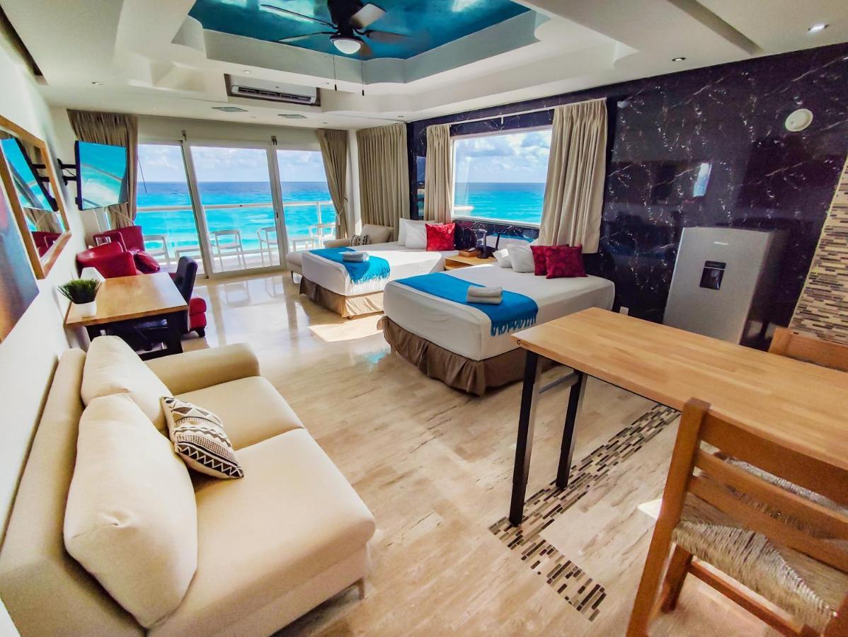 Paradise Beachfront & Nightlife Heart แคนคูน ภายนอก รูปภาพ