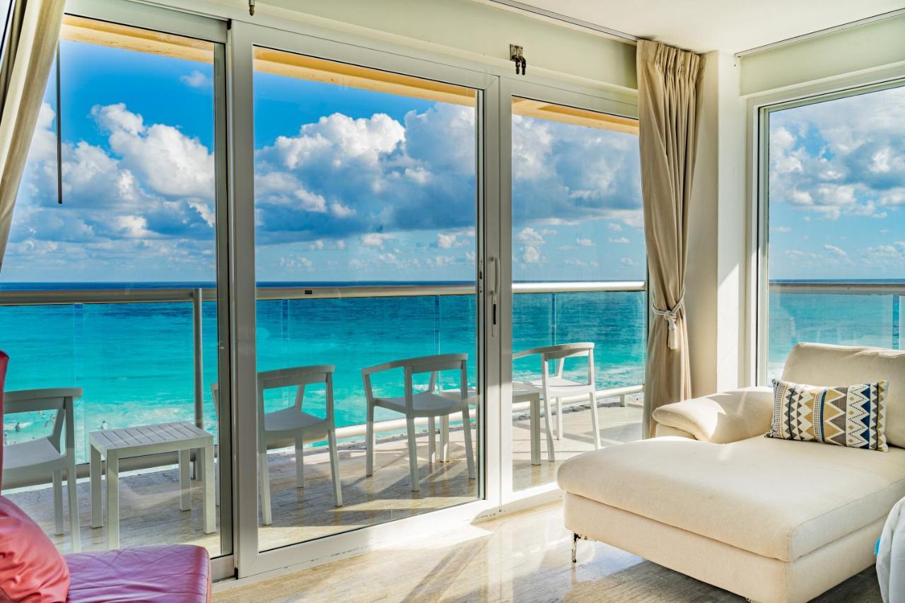 Paradise Beachfront & Nightlife Heart แคนคูน ภายนอก รูปภาพ
