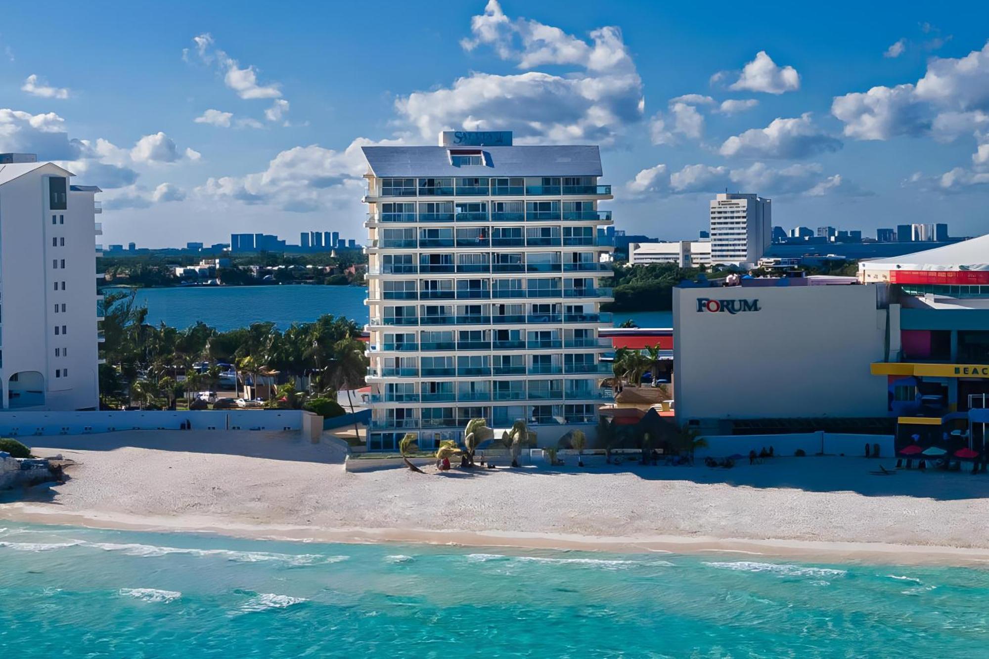 Paradise Beachfront & Nightlife Heart แคนคูน ภายนอก รูปภาพ