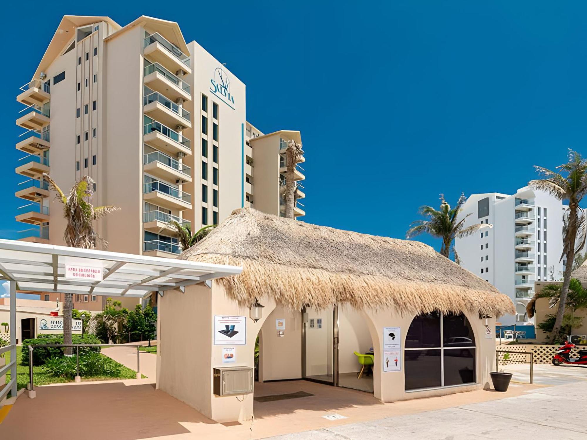 Paradise Beachfront & Nightlife Heart แคนคูน ภายนอก รูปภาพ