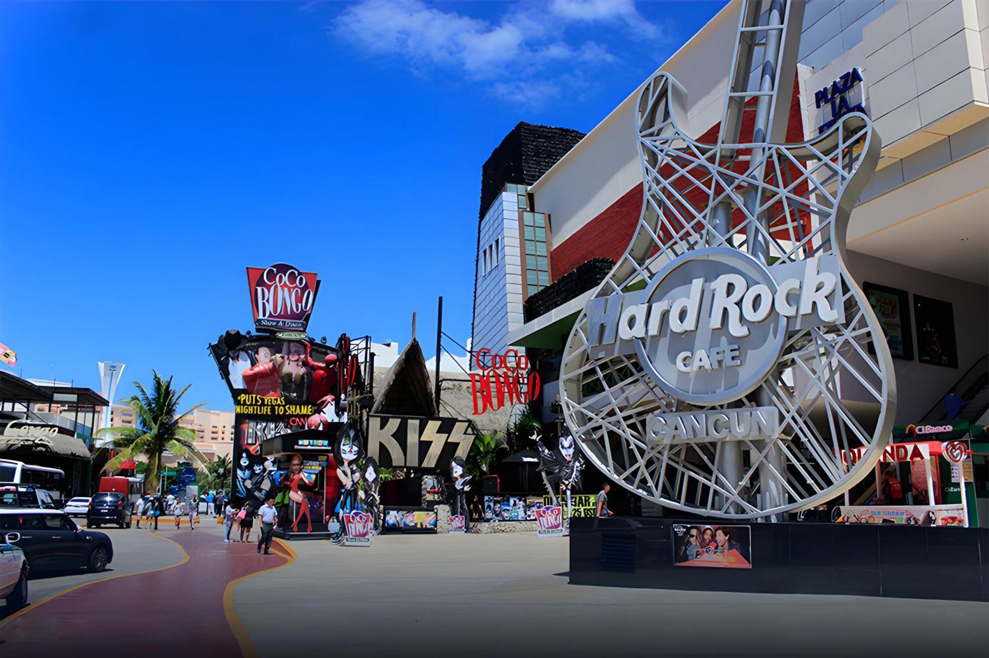 Paradise Beachfront & Nightlife Heart แคนคูน ภายนอก รูปภาพ